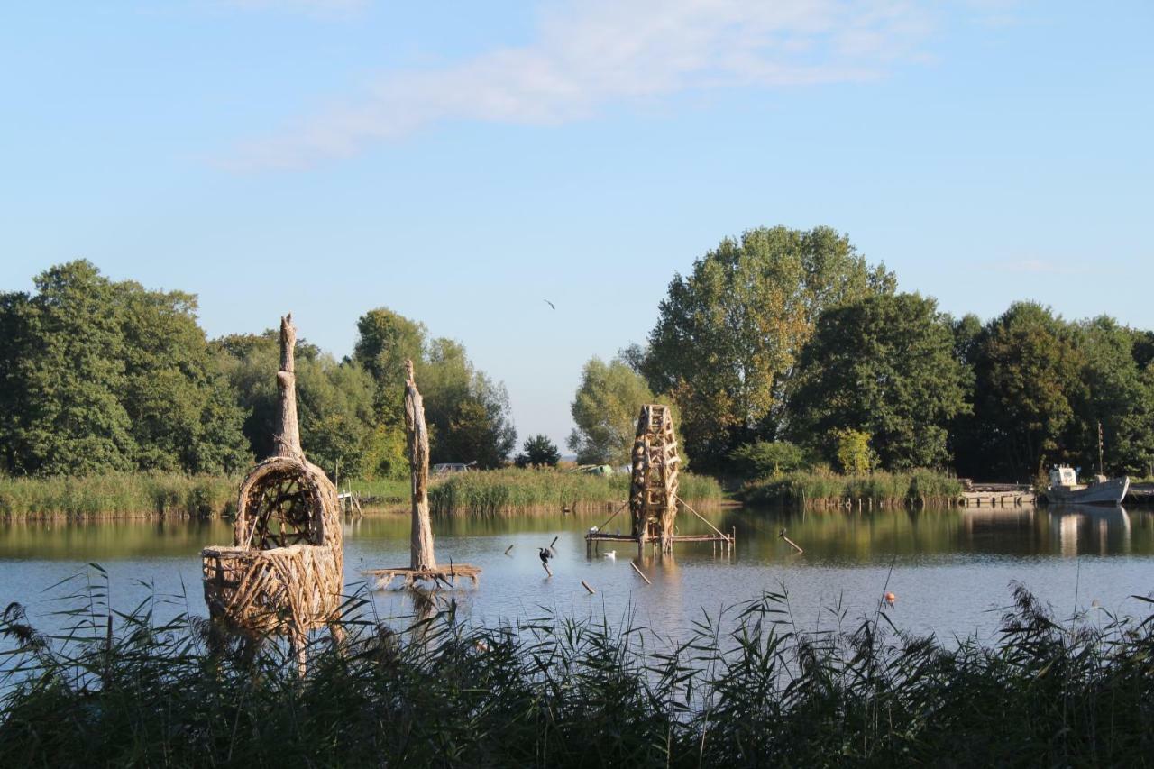 Apartmens "Lagoon" Juodkrantė Dış mekan fotoğraf